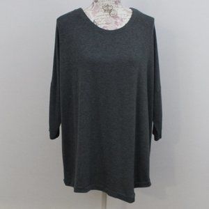 ⬇️$15 Philosophy Gray Top